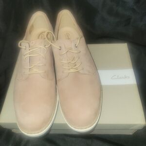 Clark's Teadale Rhea Beige Suede Daim Beige shoes